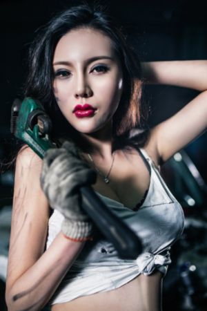 魏老的船上生活