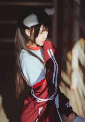原来是老师啊
