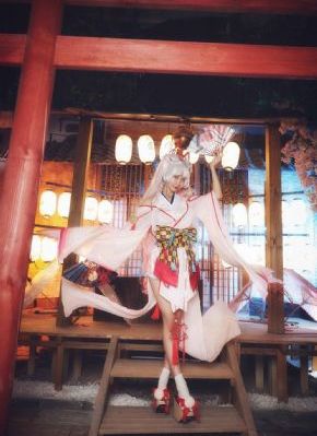 美丽的邻居