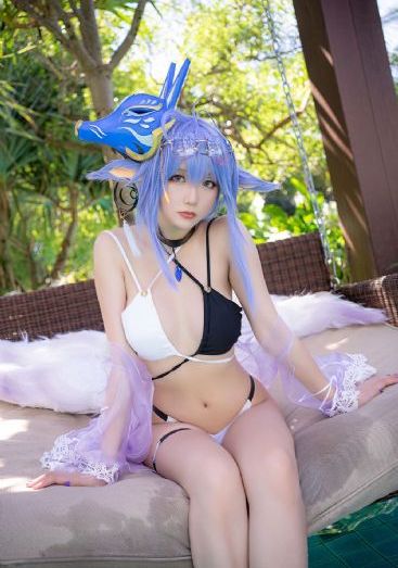 东八区的先生们